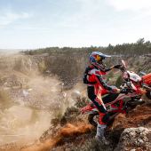 FIM Hard Enduro Weltmeisterschaft nimmt 24MX Hixpania Hard Enduro auf